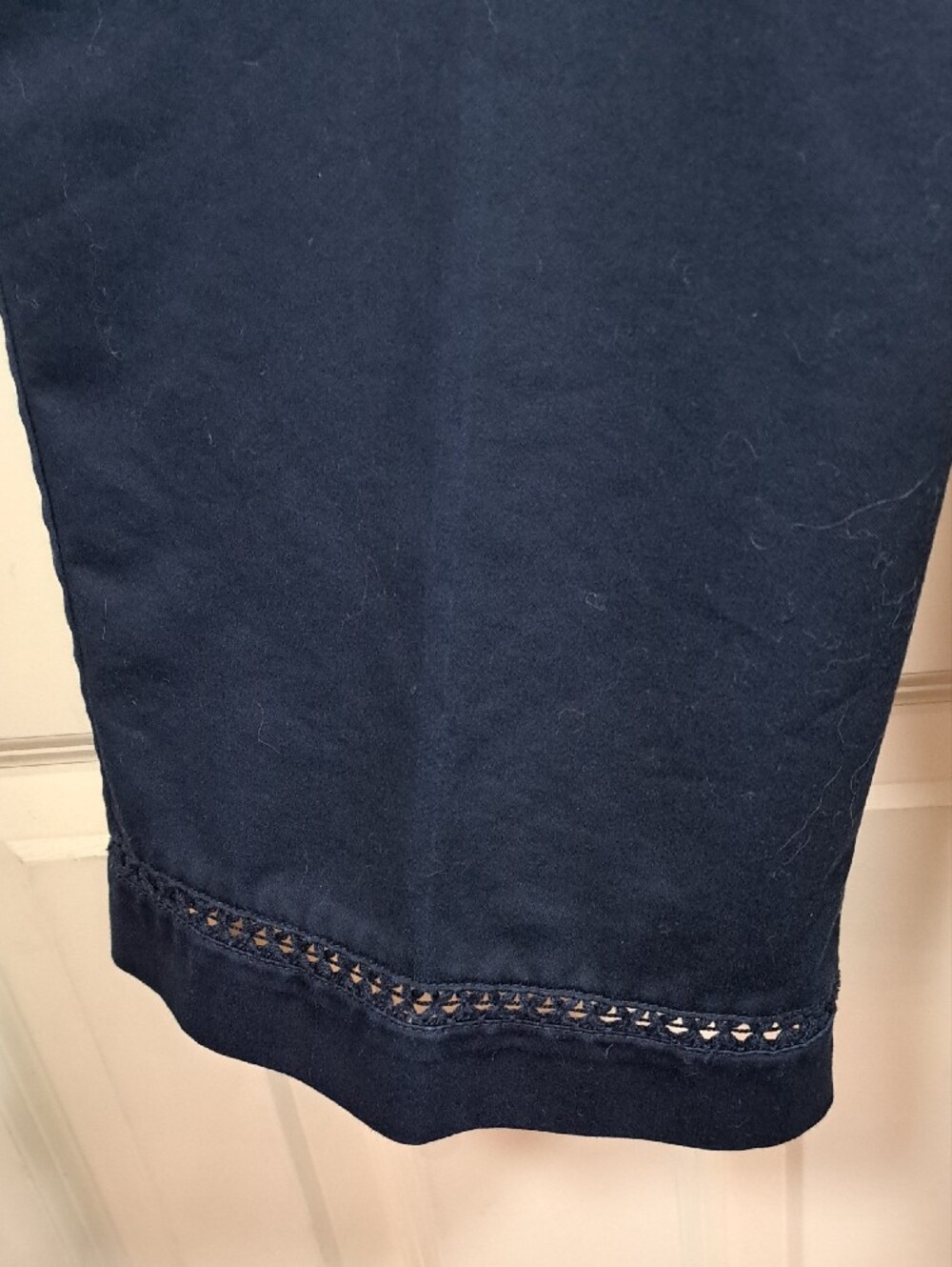 Alfred Dunner Navy Cropped Ankle Pants - Picture 2 of 6